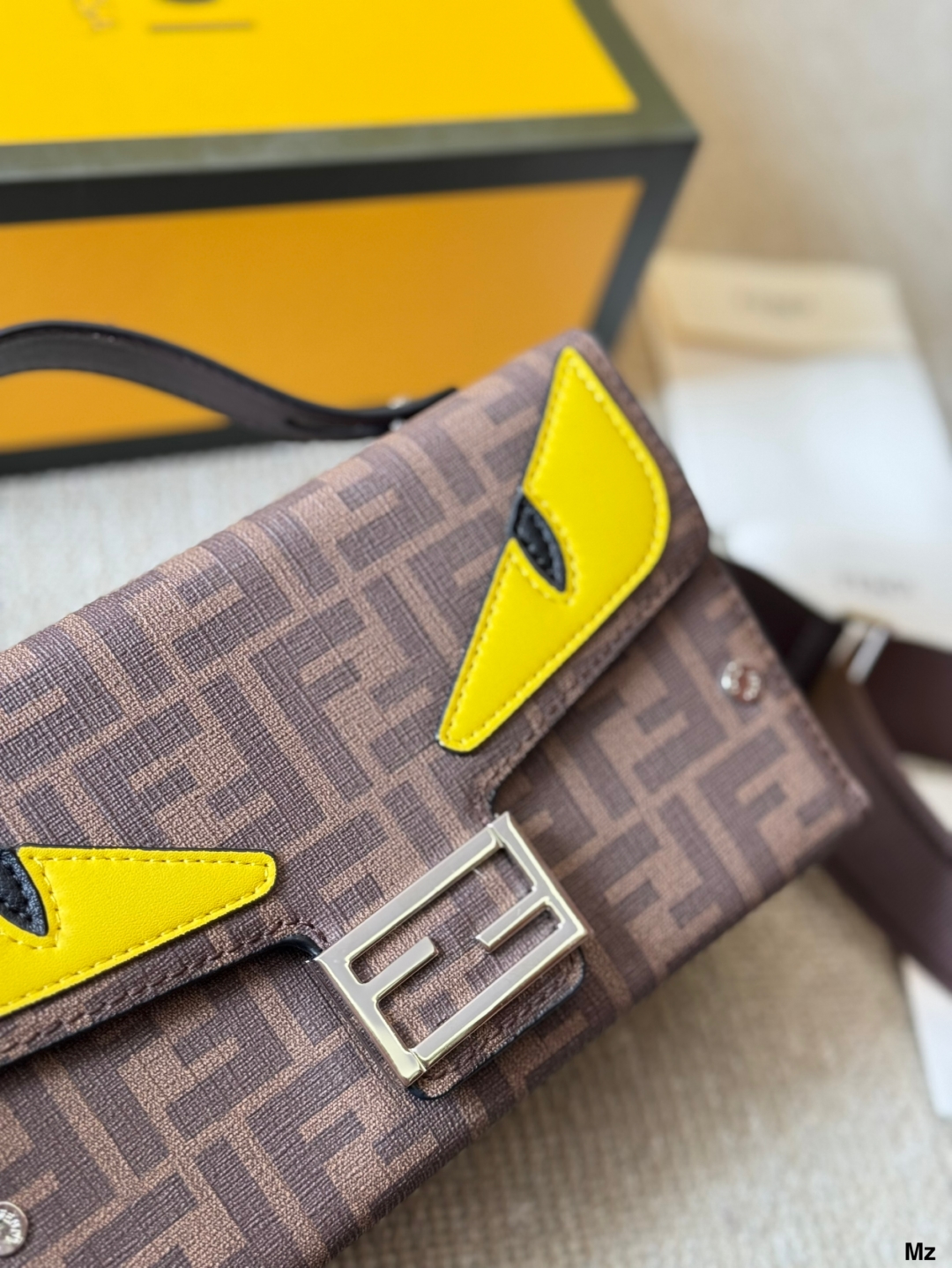 F-I Bags with baguettes