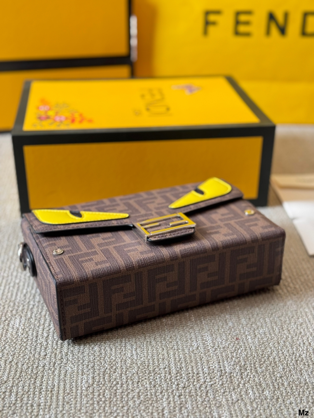 F-I Bags with baguettes