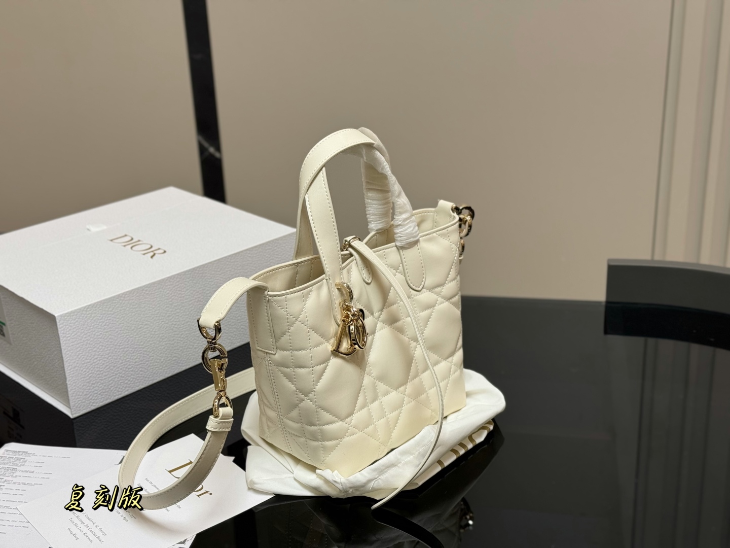 D-R Super hot Toujours shopping bag