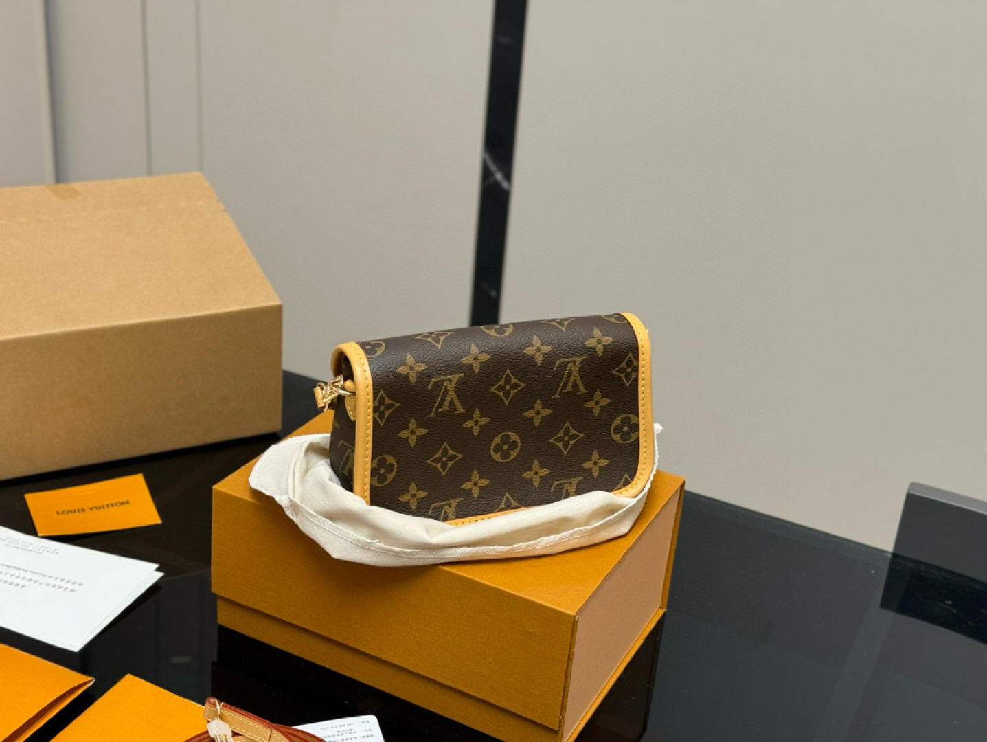 L-V Diane baguette bag