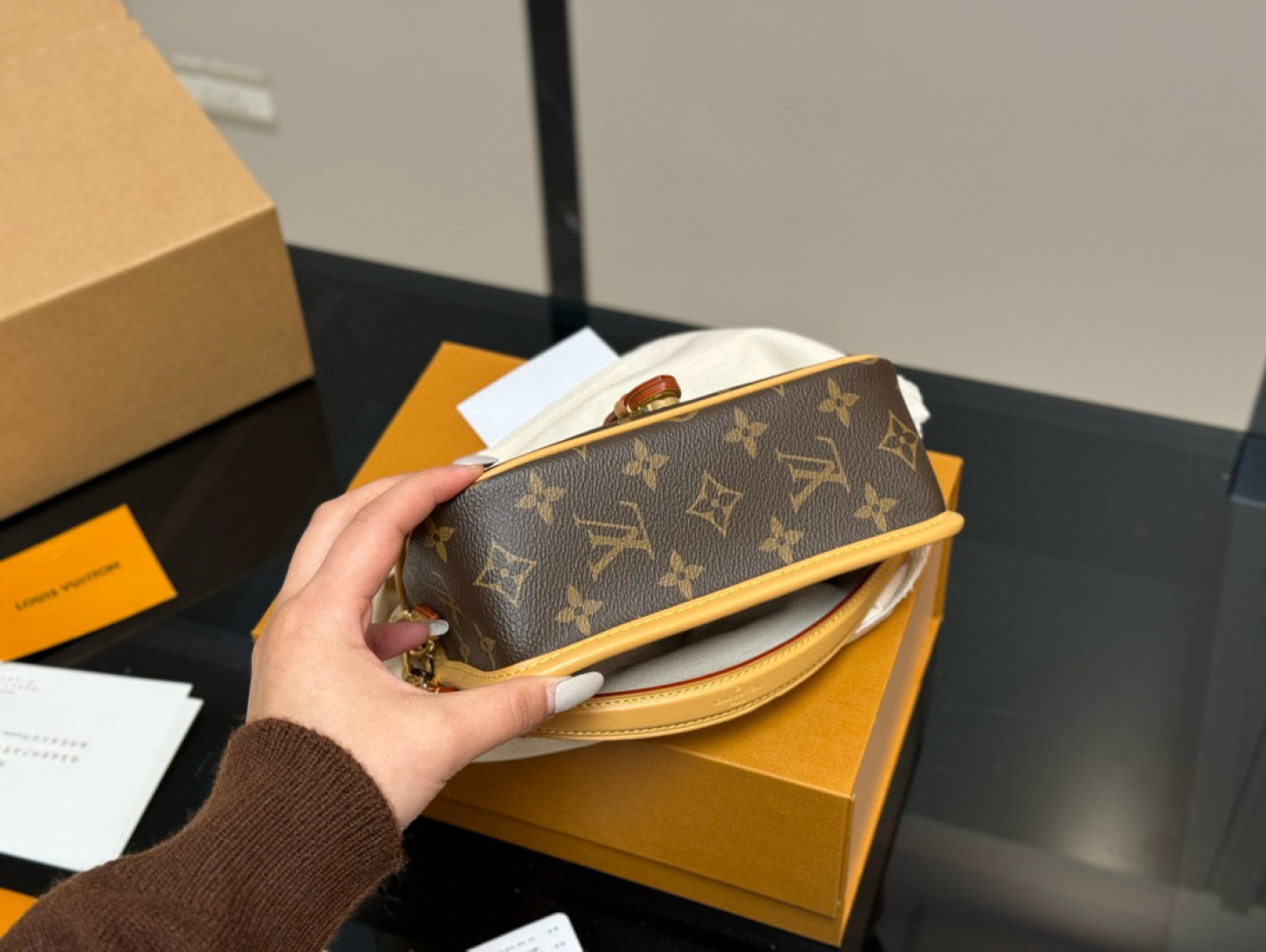 L-V Diane baguette bag