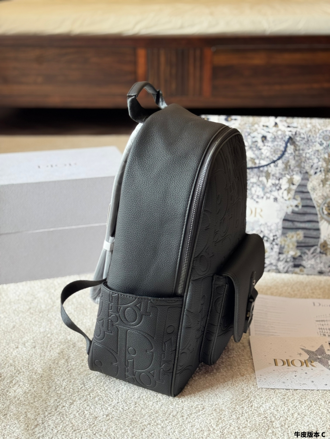 D-R Unisex backpack with large capacity