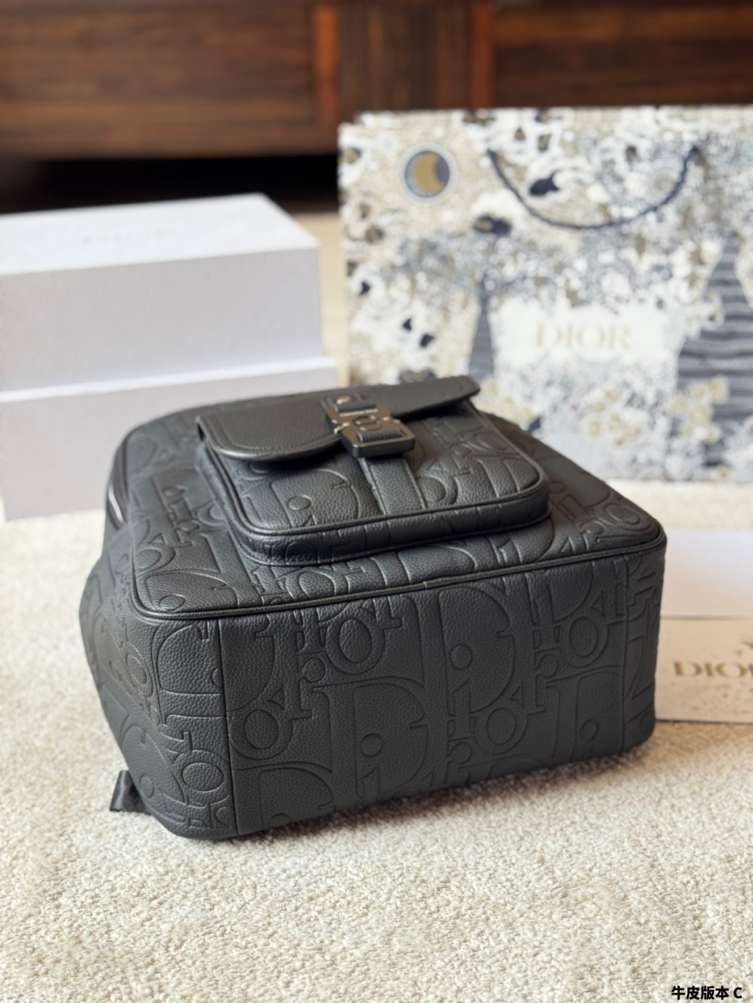 D-R Unisex backpack with large capacity