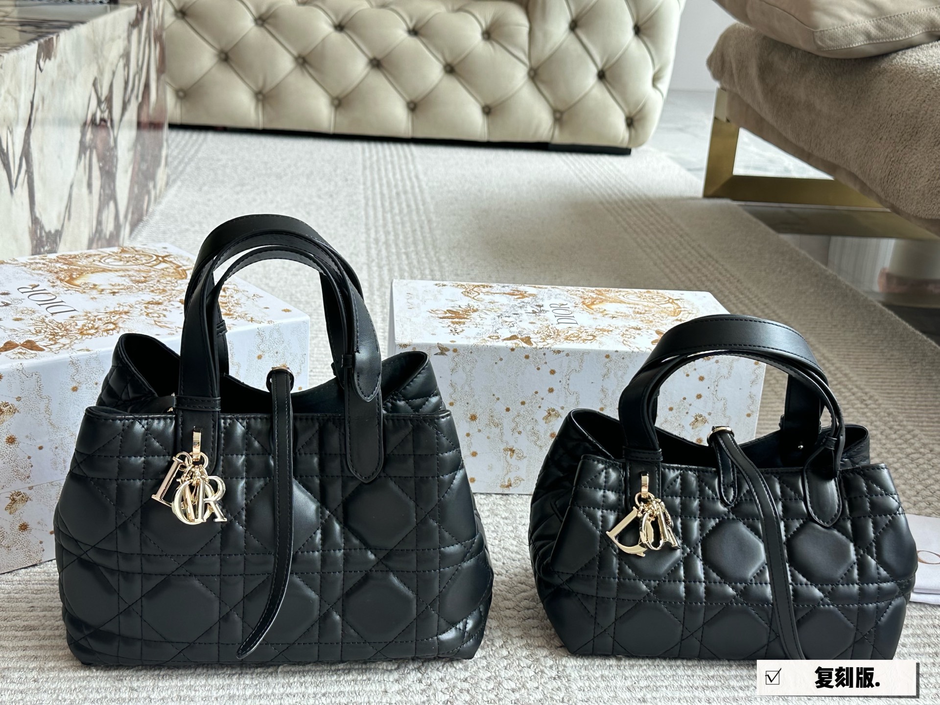 D-R Super hot Toujours shopping bag