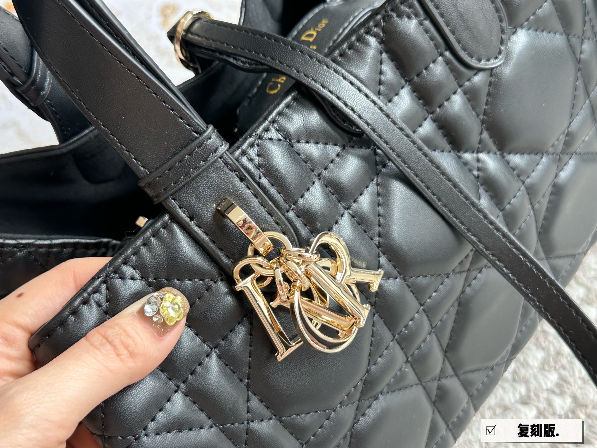 D-R Super hot Toujours shopping bag