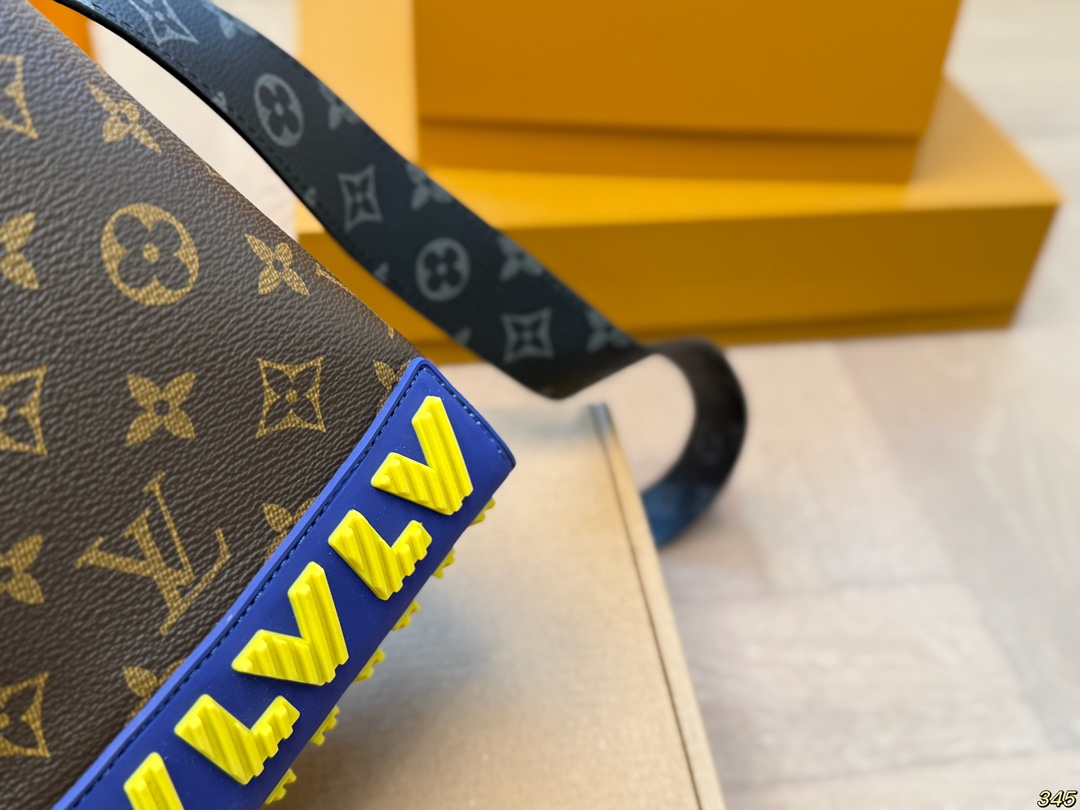 L-V  Rubber theme Cruiser presbyopic French fries bag