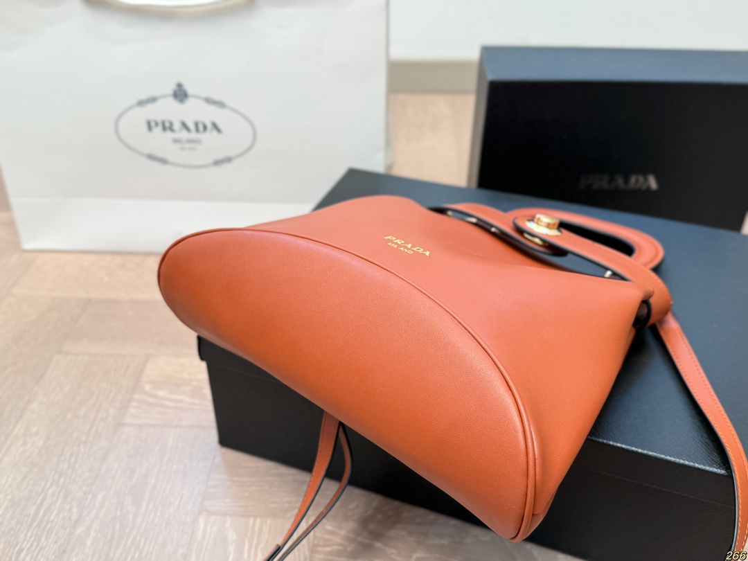 P-A New shopping bag