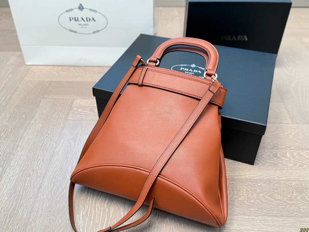 P-A New shopping bag