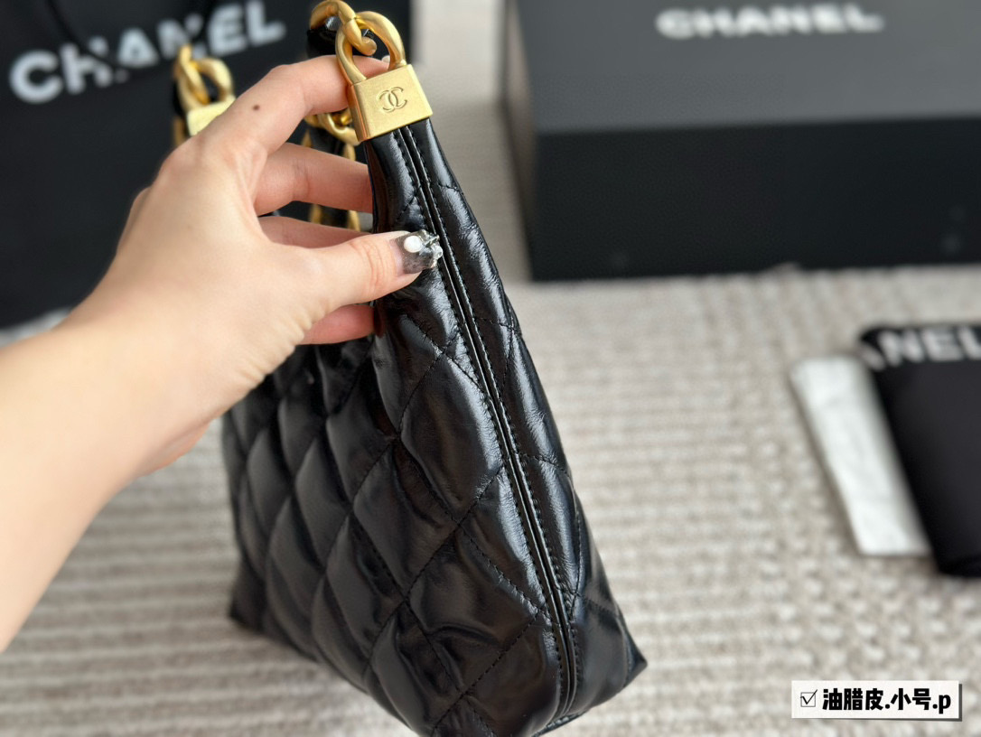 C-L Oil wax skin underarm hobo