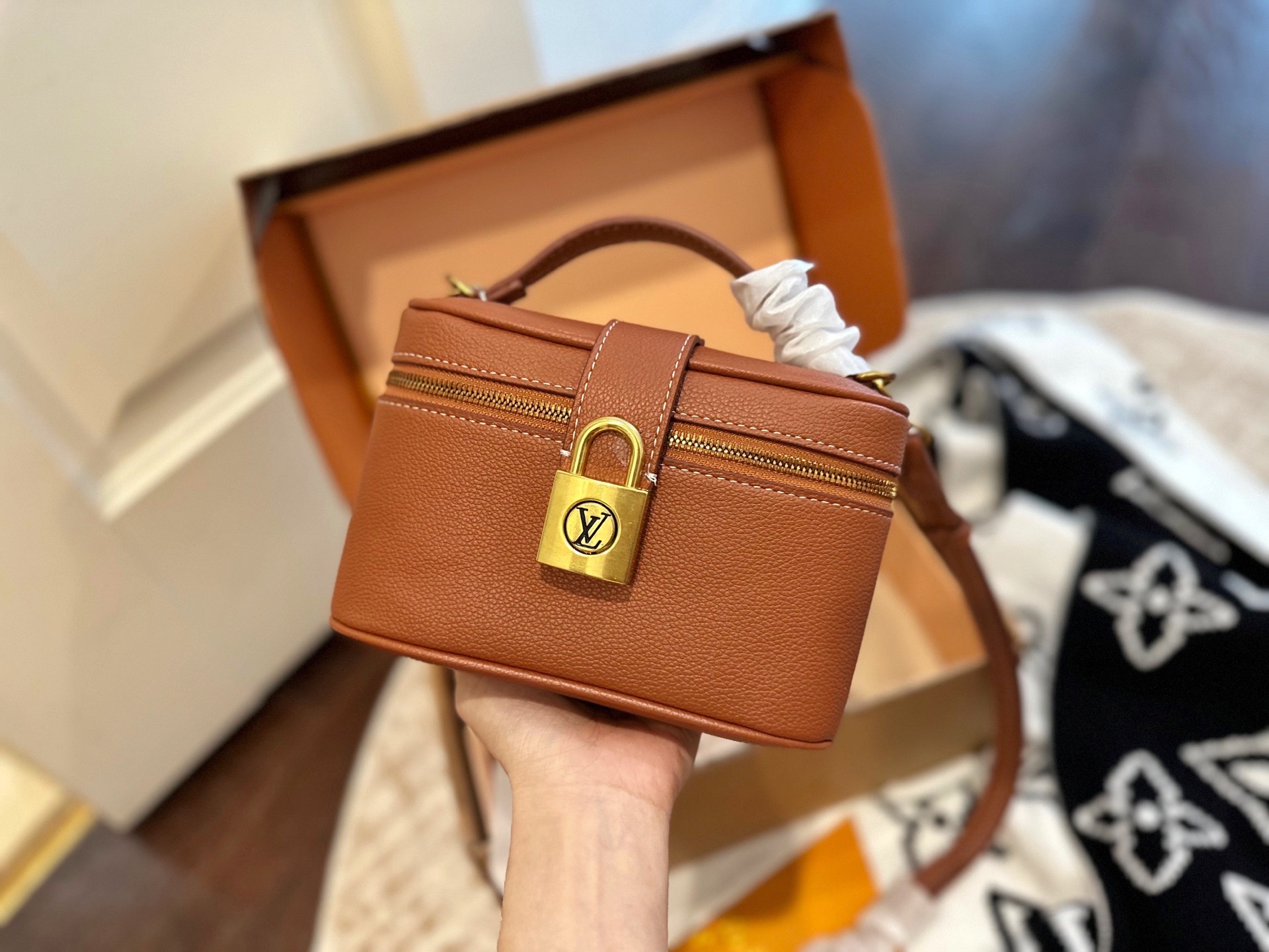 L-V LowKey Vanity handbag