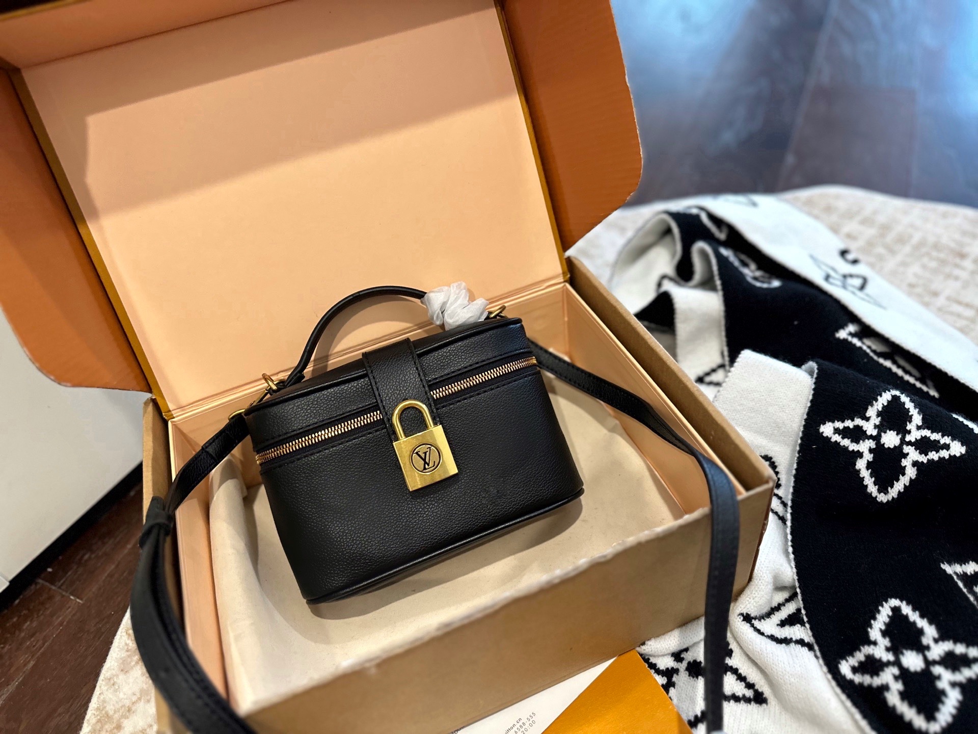 L-V LowKey Vanity handbag