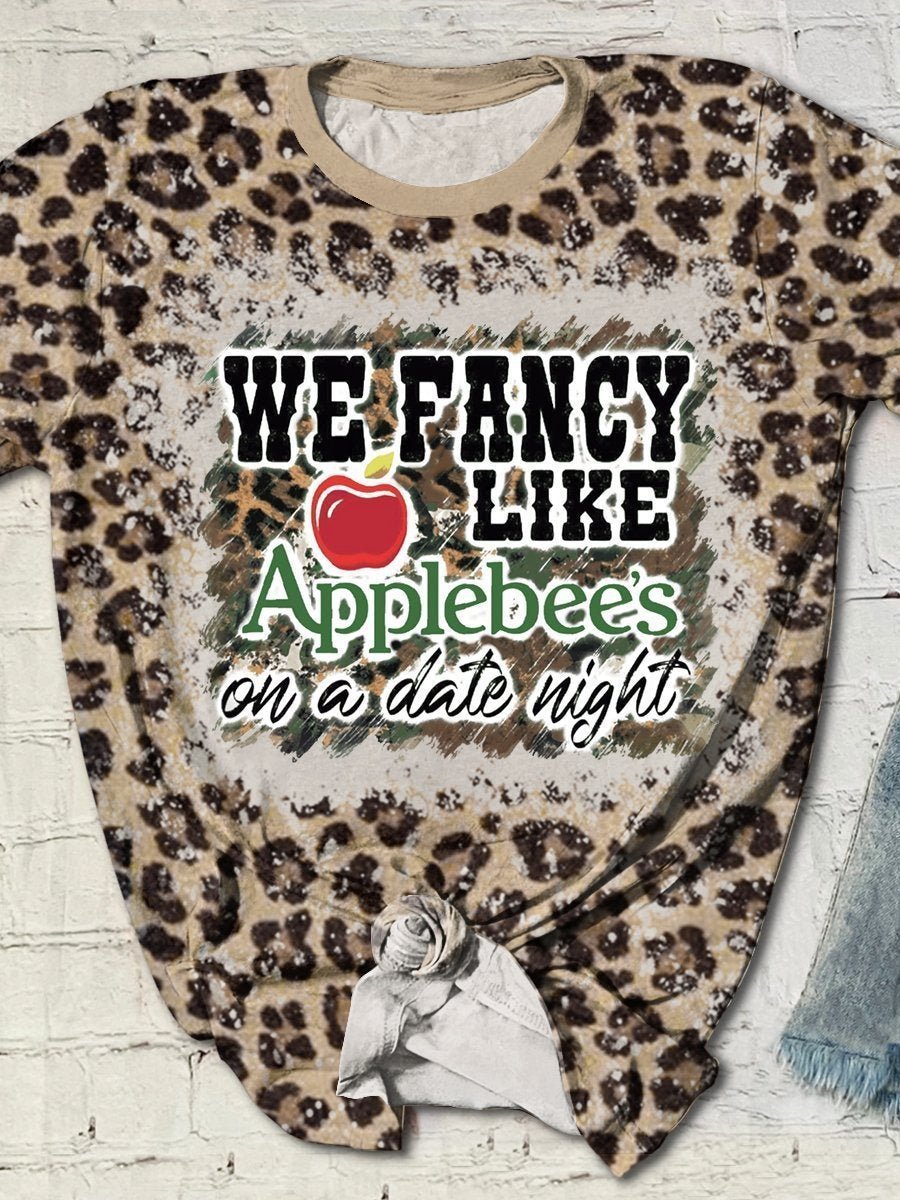Leopard we fancy like applebees on a date night graphic tee