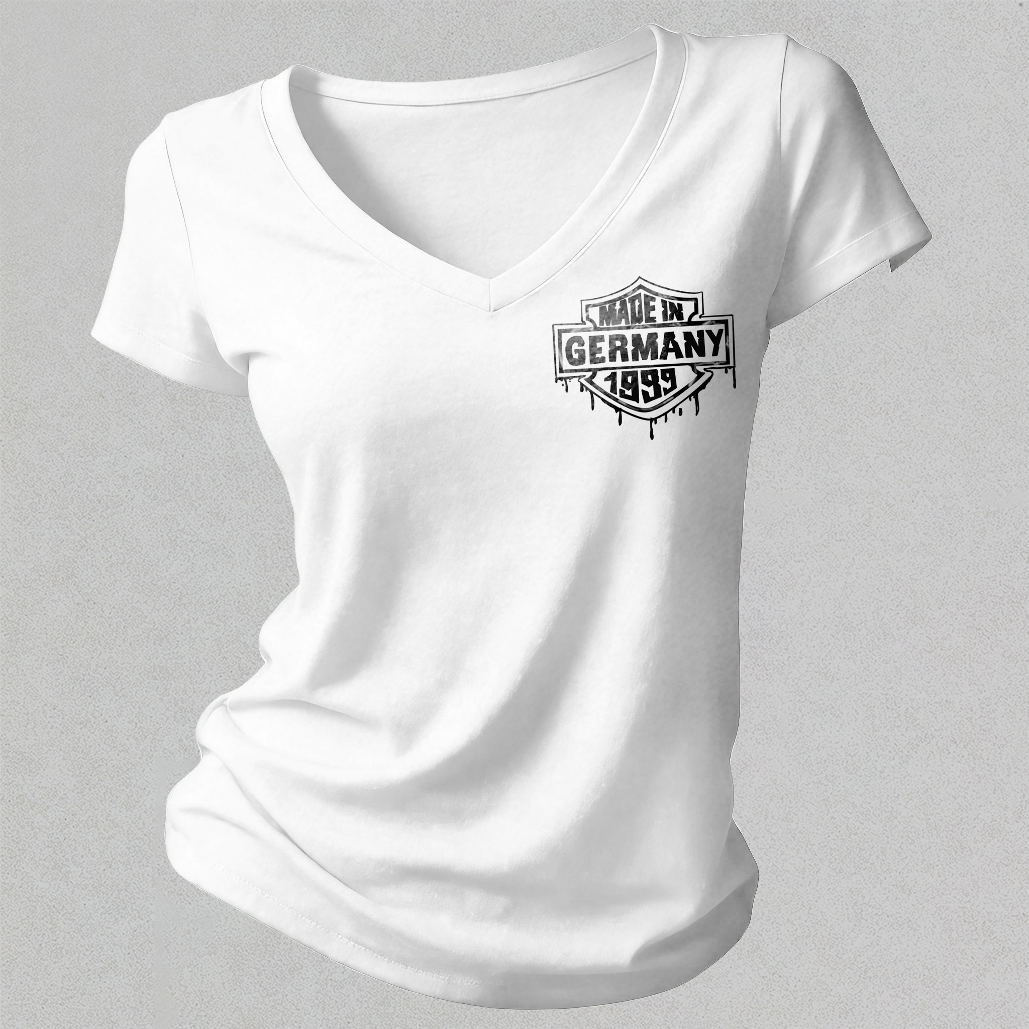  Made In Germany Printed Women's V-neck Pleated Waist Fitted T-shirt