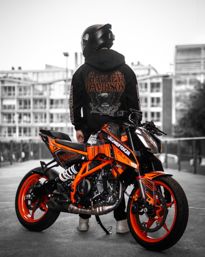  Motorcycles Printed Fleece-lined Unisex Hoodie