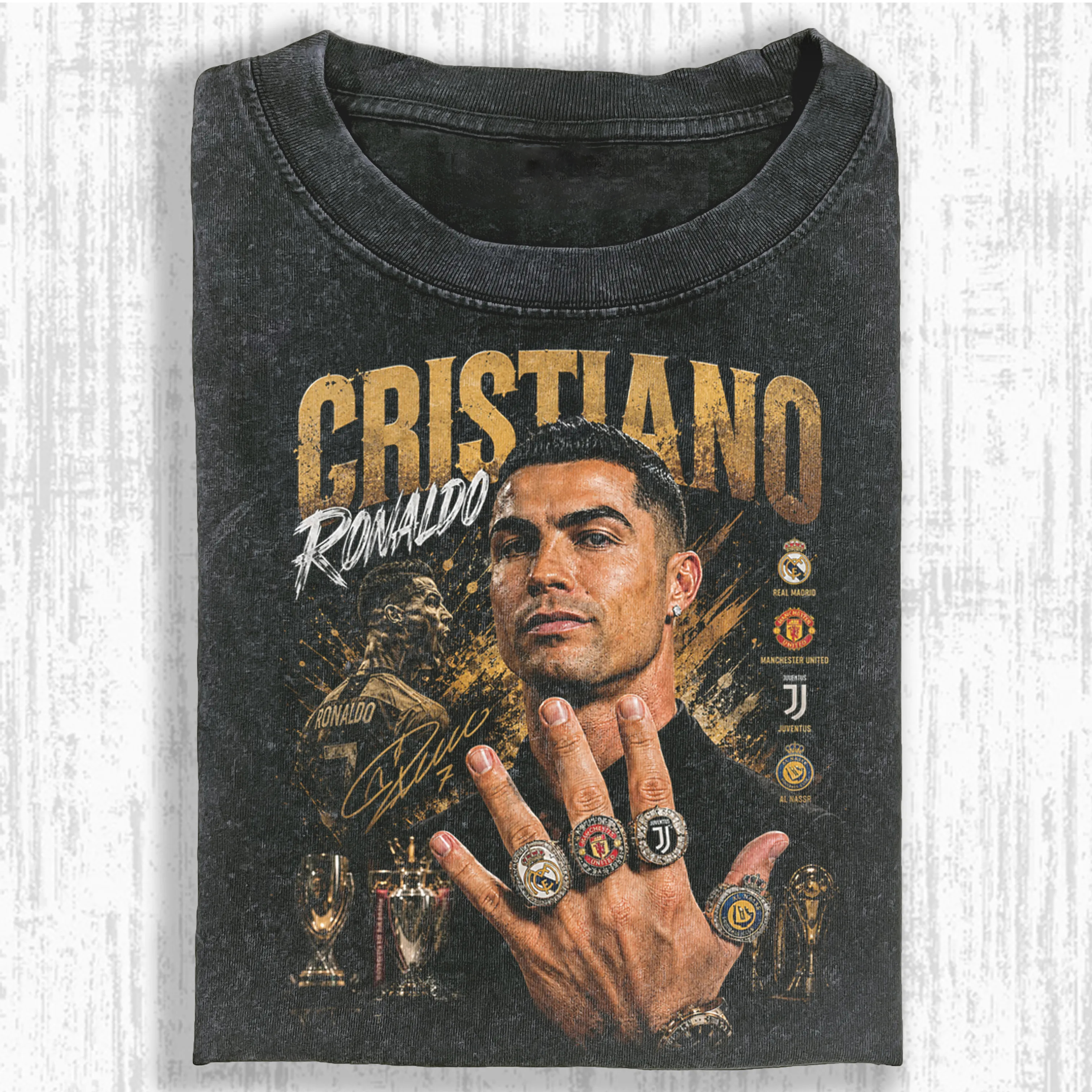 RETRO FOOTBALL LEGEND PORTRAIT FADED GRAPHIC TEE