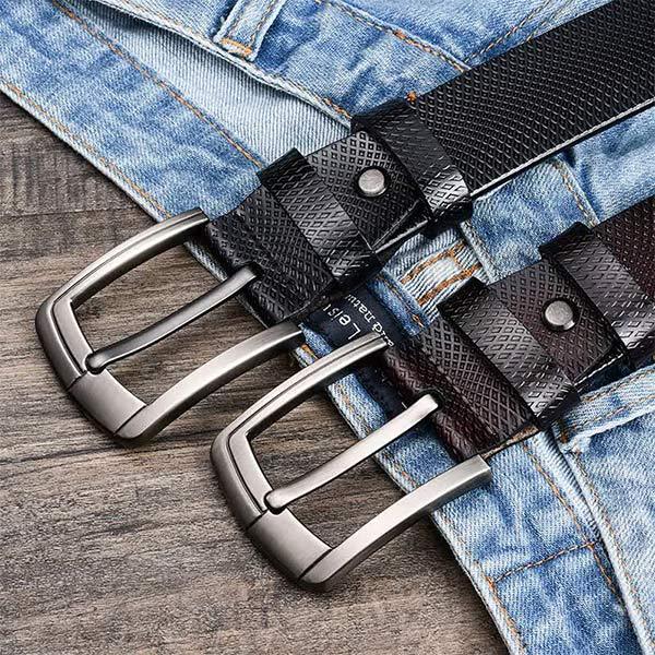 VINTAGE COWHIDE BELT 