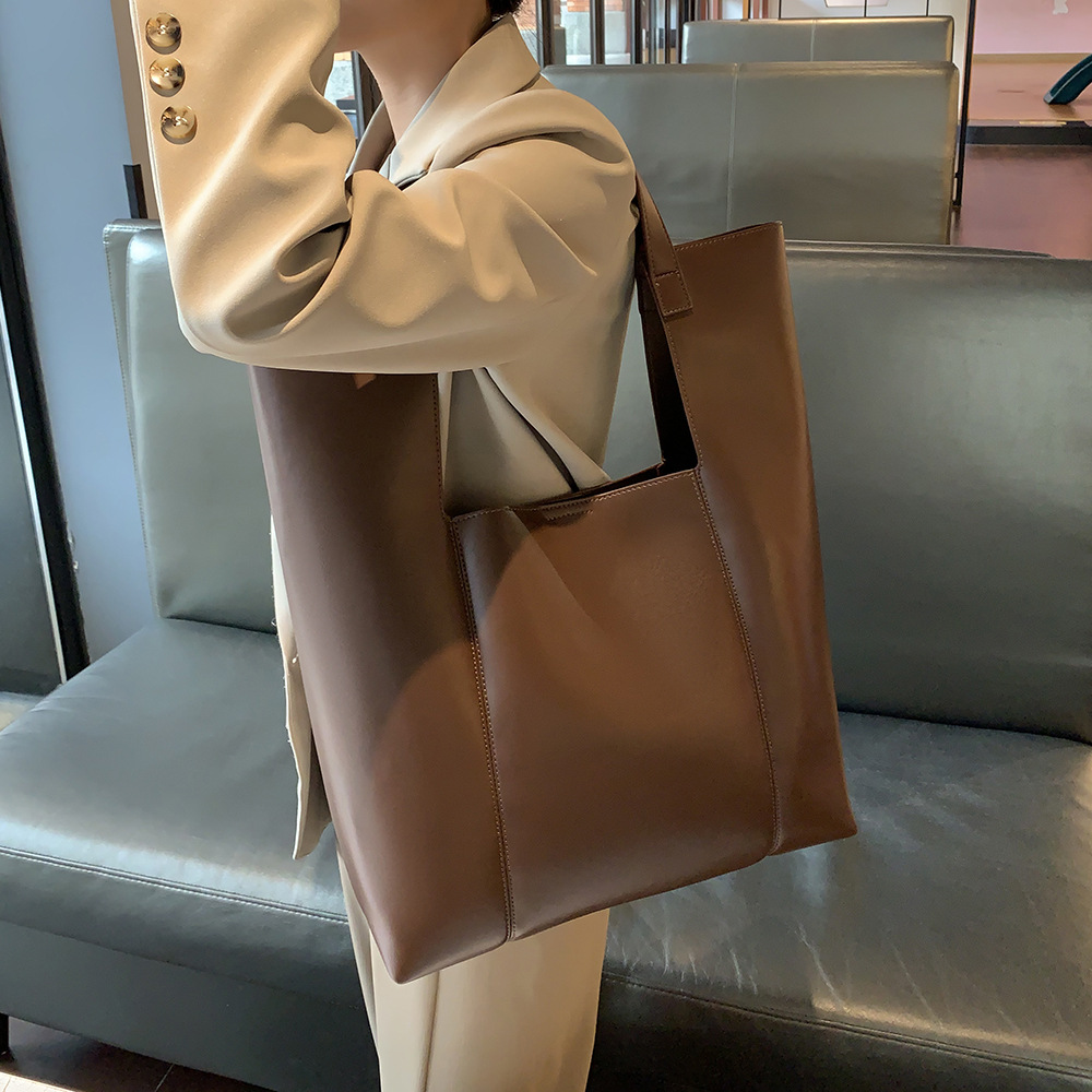 Large capacity bag Women's Commuter Tote Bag Premium Sense Women's shoulder bag All-in-one large capacity women's bag