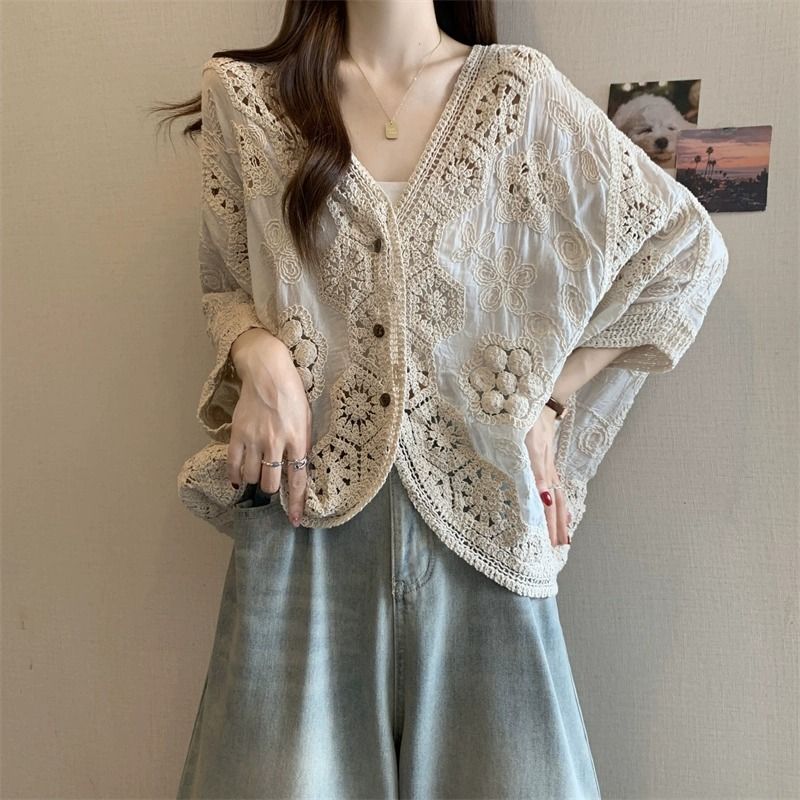 波西米亞風鉤花鏤空V領大碼防曬開衫襯衫-HaloBless