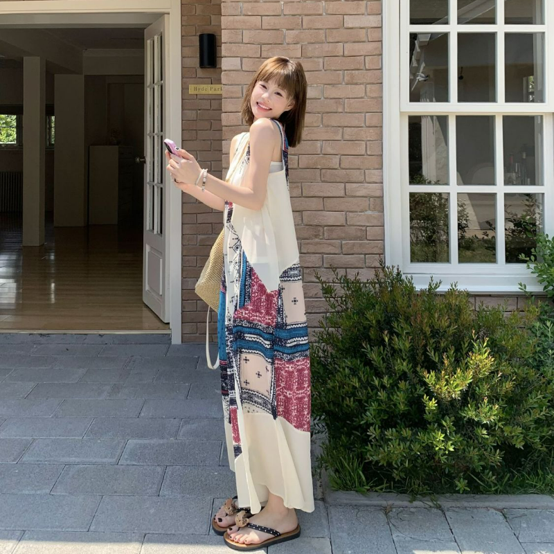 海島風V領無袖復古印花休閒闊腿背帶連體褲-HaloBless