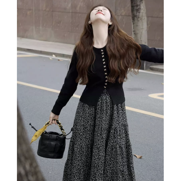 【單件/套裝】法式氣質蝴蝶結別緻針織開衫+修身碎花半身裙兩件套裝-HaloBless