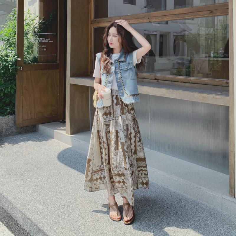 【單品/套裝】復古民族風刺繡牛仔馬甲半身裙兩件套裝-HaloBless