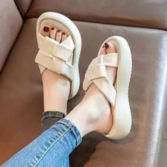 時尚外穿厚底編織平底高級感一字涼拖鞋-HaloBless