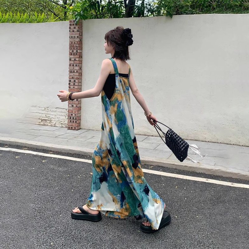 清涼顯白海島藍V領寬鬆闊腿背帶連體褲-HaloBless