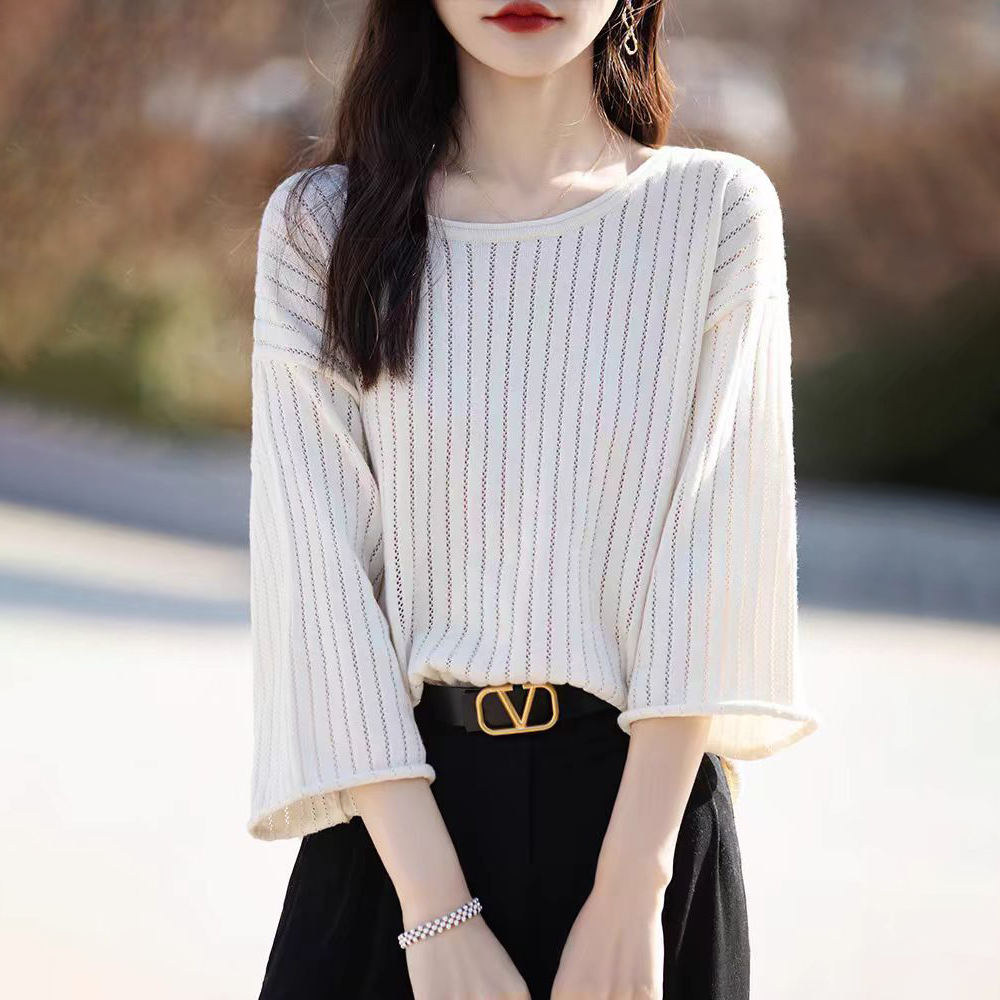 純棉袖捲邊圓領鏤空寬鬆七分袖-HaloBless