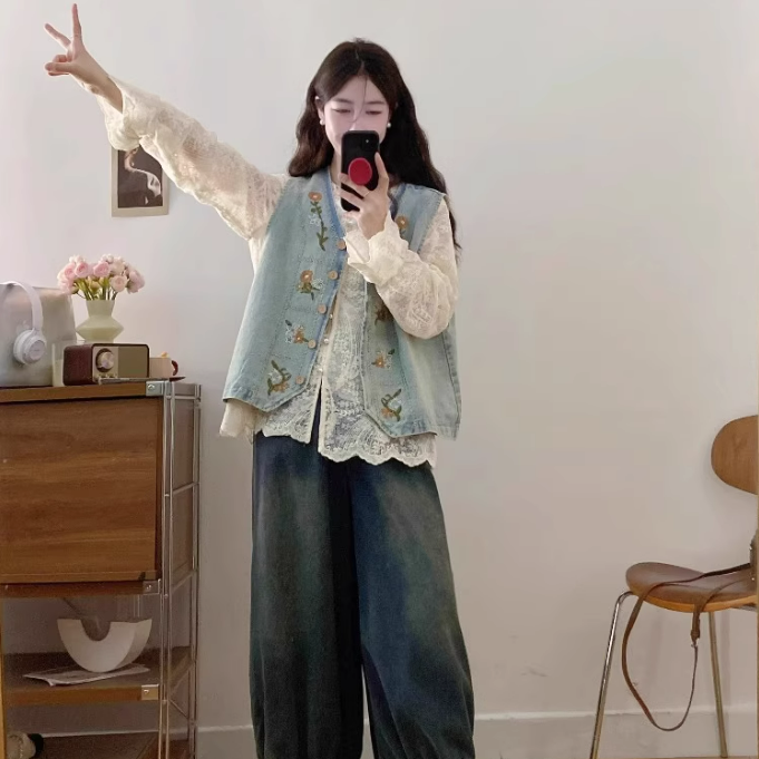 【單件/套裝】百搭蕾絲襯衫+氣質刺繡馬甲+復古闊腿牛仔褲三件套裝-HaloBless