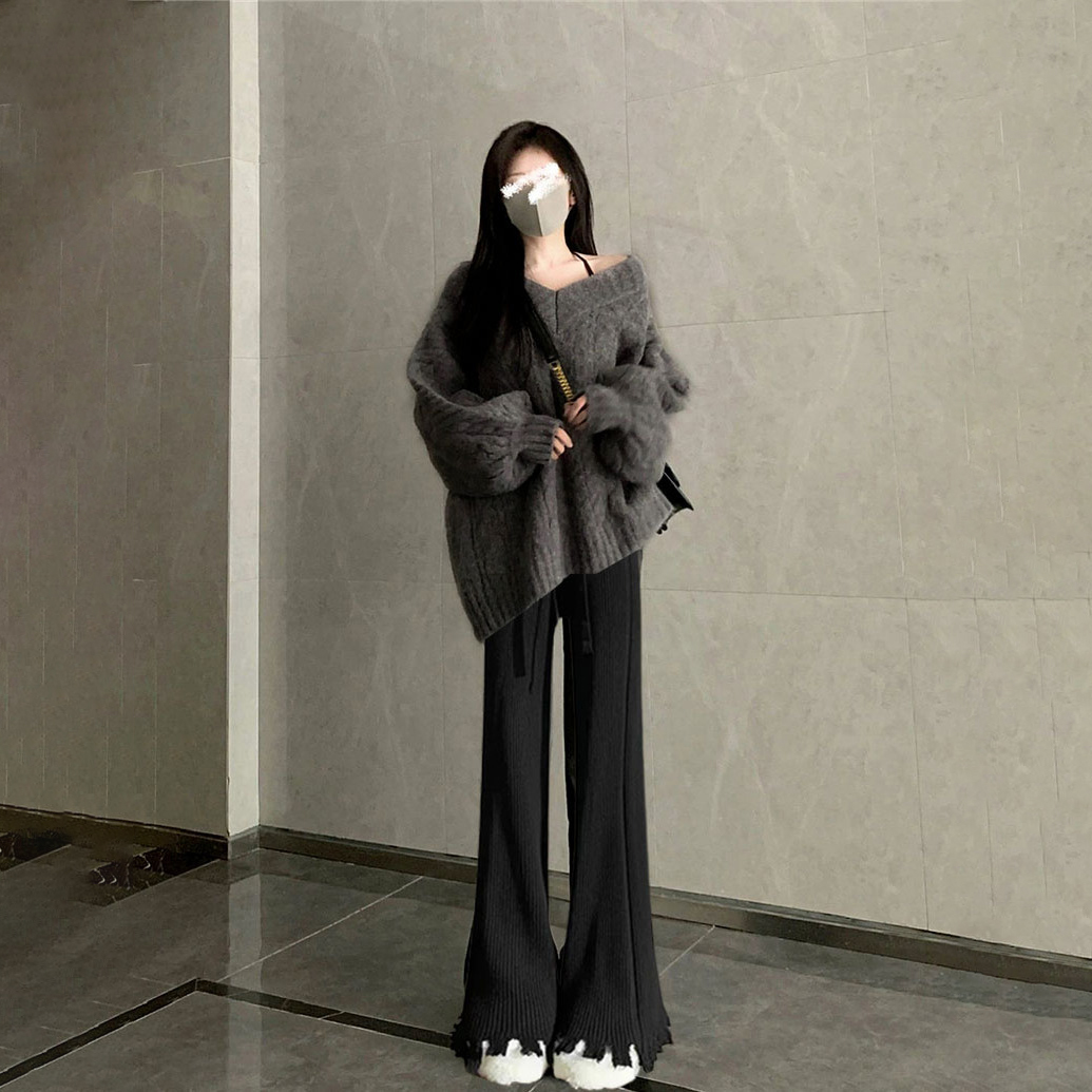 【單件/套裝】溫柔鹽系韓版慵懶風v領麻花毛衣+黑色針織褲兩件套