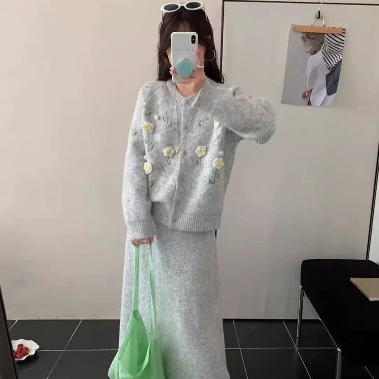 【整套】韓版刺繡花朵針織開衫+高級半身裙兩件套裝