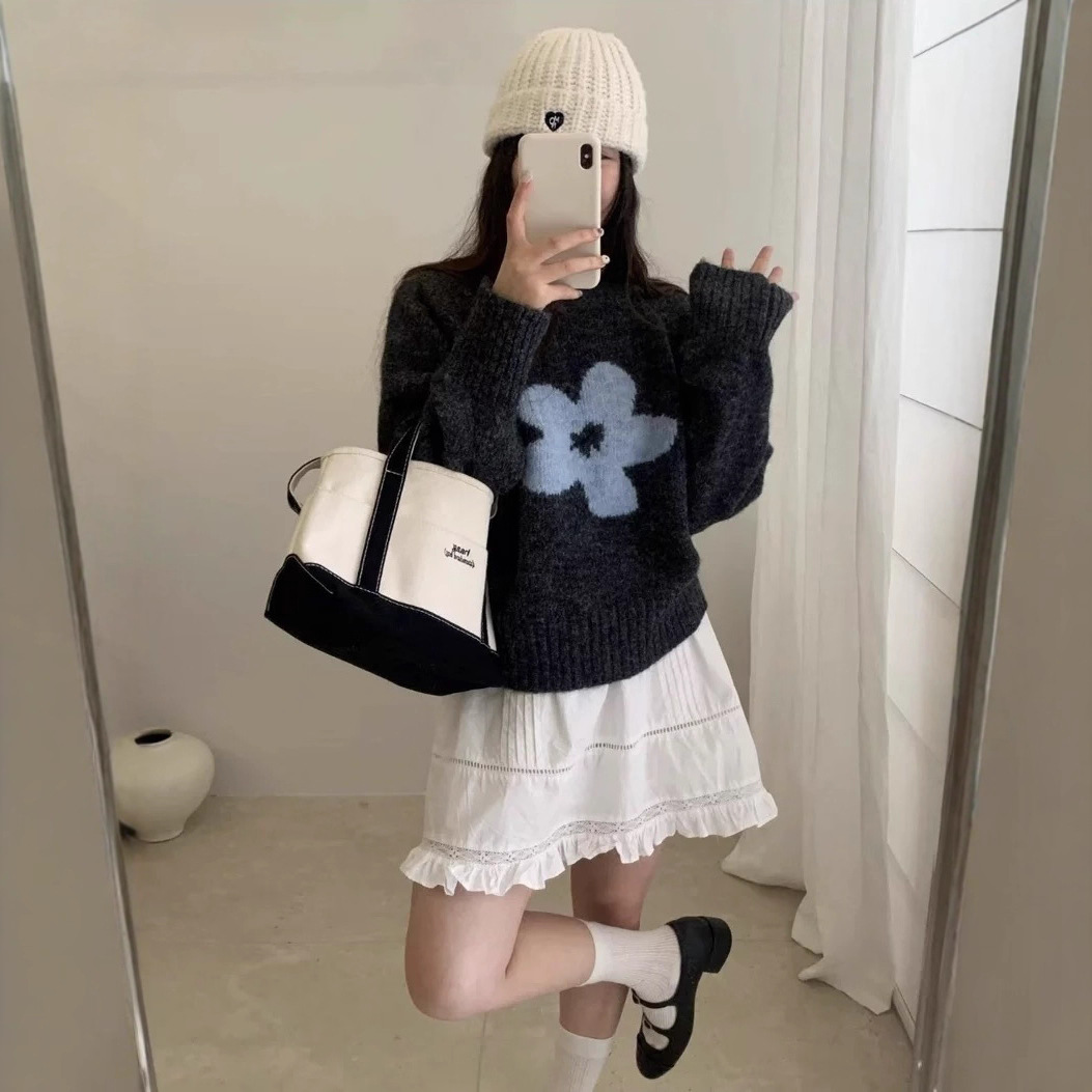 韓系花朵提花圓領短版套頭針織毛衣