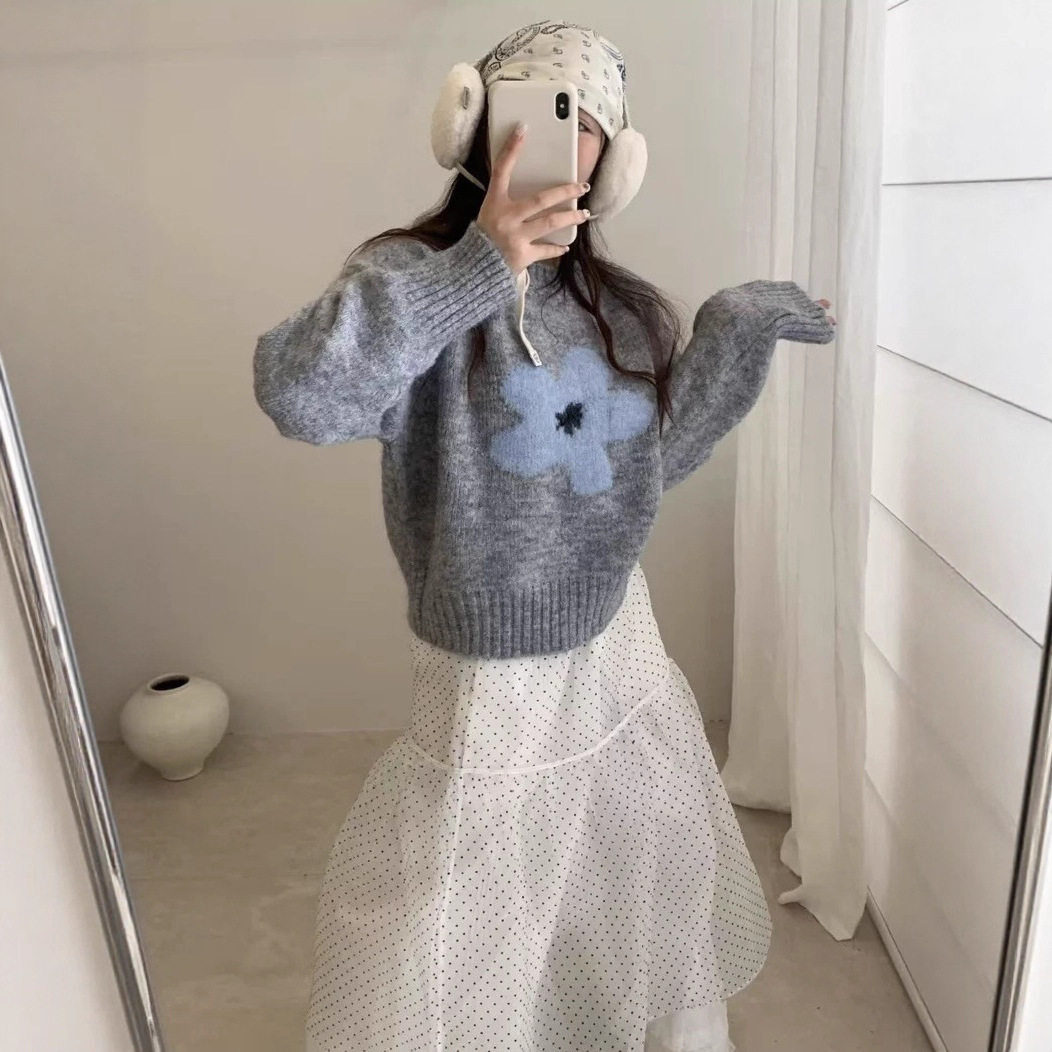韓系花朵提花圓領短版套頭針織毛衣