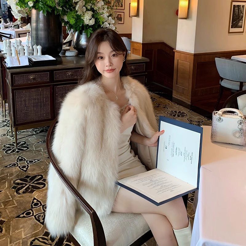 仿狐狸毛韓版皮草短款毛毛圓領外套