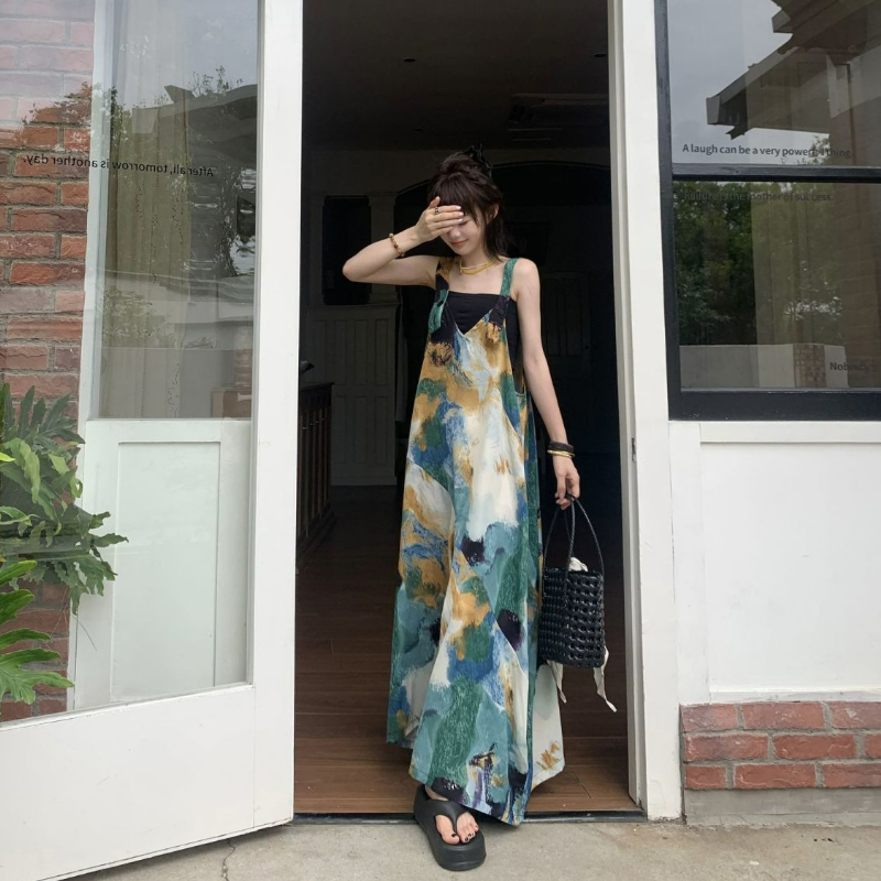 清涼顯白海島藍V領寬鬆闊腿背帶連體褲-HaloBless