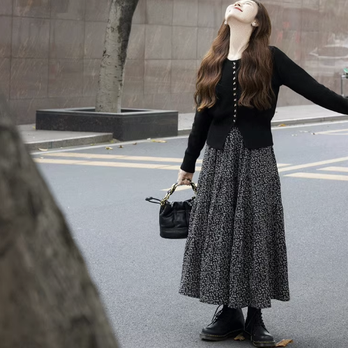 【單件/套裝】法式氣質蝴蝶結別緻針織開衫+修身碎花半身裙兩件套裝-HaloBless