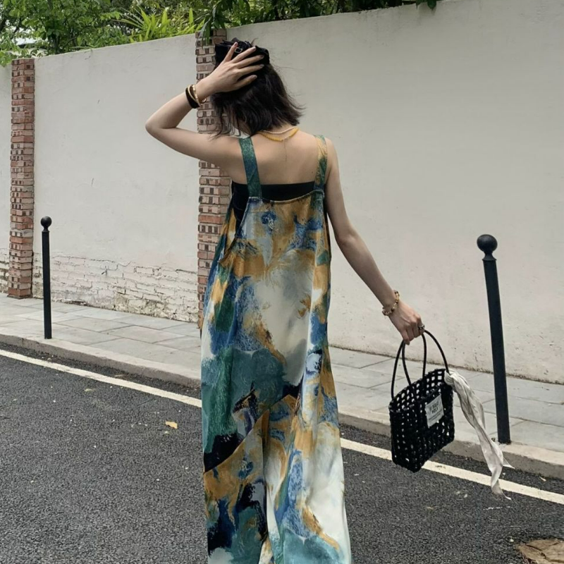 清涼顯白海島藍V領寬鬆闊腿背帶連體褲-HaloBless