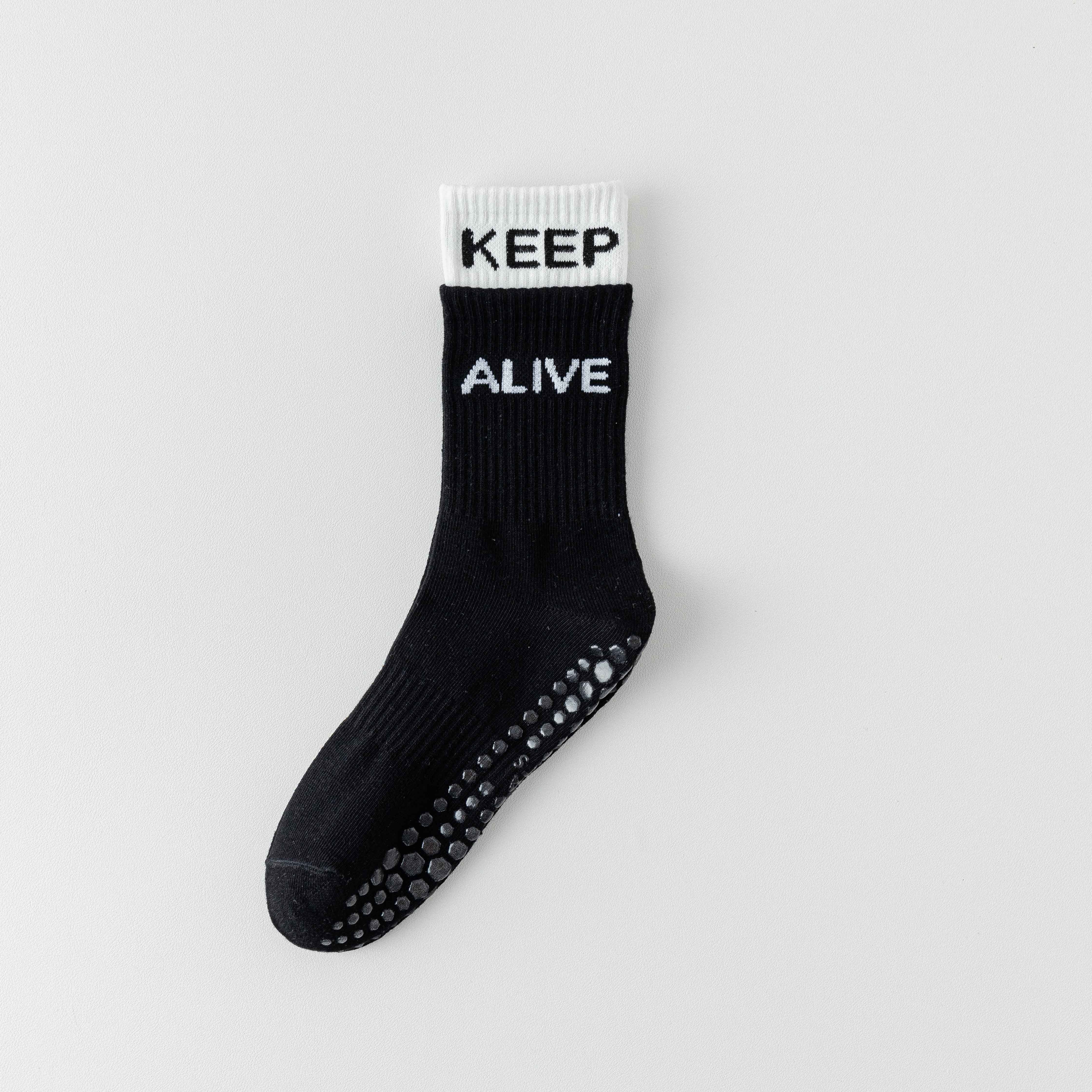 【3雙】瑜伽防滑中筒硅膠室內健身戶外跑步運動襪-HaloBless