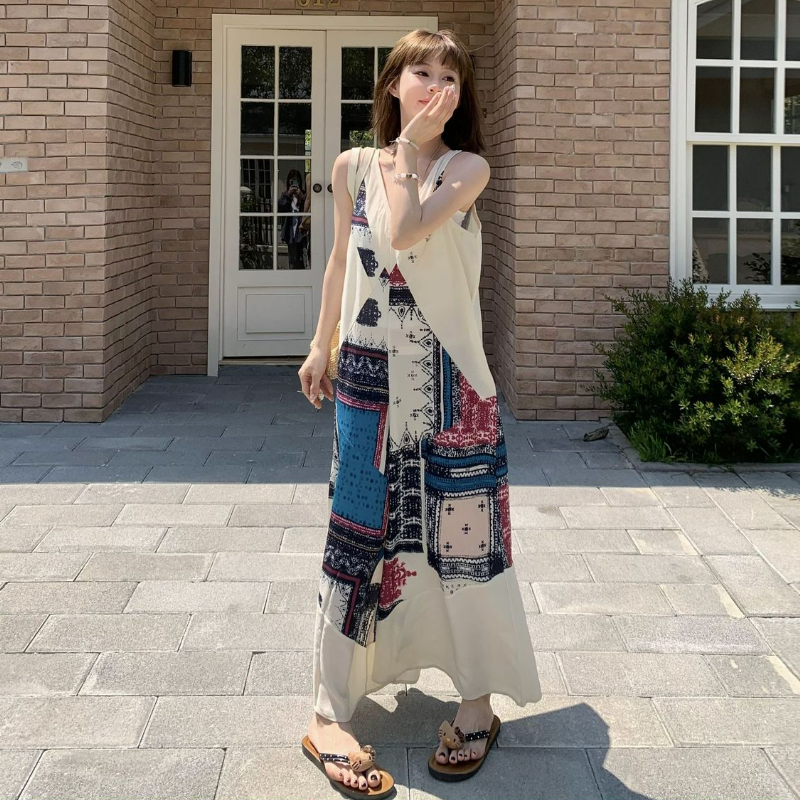 海島風V領無袖復古印花休閒闊腿背帶連體褲-HaloBless