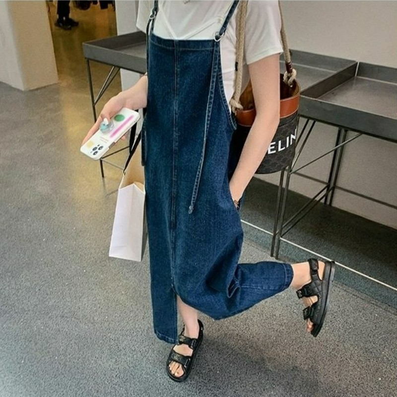 寬鬆減齡宽鬆型薄款開叉吊帶牛仔洋裝-HaloBless