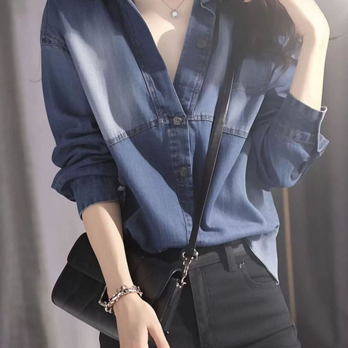 獨特別緻寬松顯瘦高級感長袖藍色牛仔襯衫-HaloBless