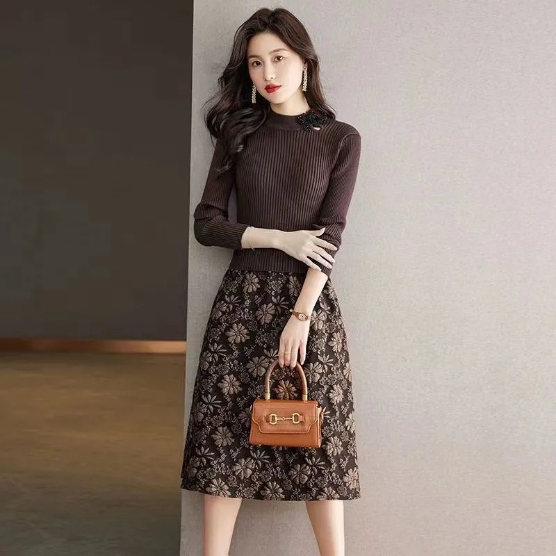 顯瘦過膝假兩件刺繡拼接針織洋裝