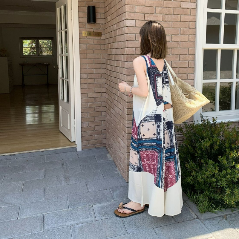 海島風V領無袖復古印花休閒闊腿背帶連體褲-HaloBless