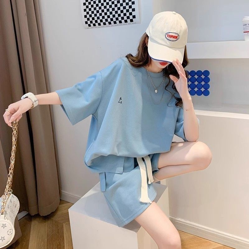 【整套】時尚洋氣減齡寬松遮肉短袖T恤+休閑運動短褲兩件套