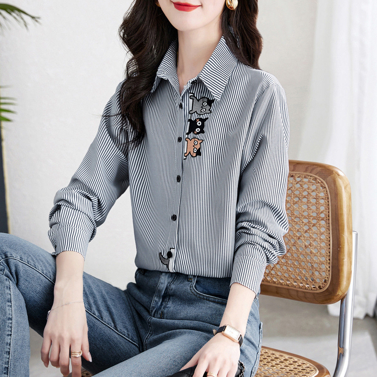 條紋翻領貓咪圖案刺繡通勤長袖氣質襯衫-HaloBless
