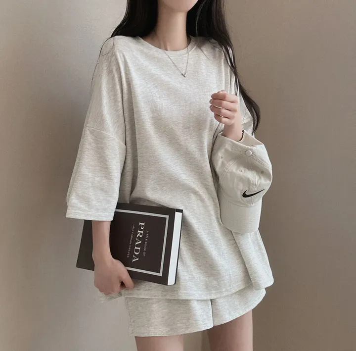 純棉韓版短袖T恤休閒短褲素色兩件套裝-HaloBless