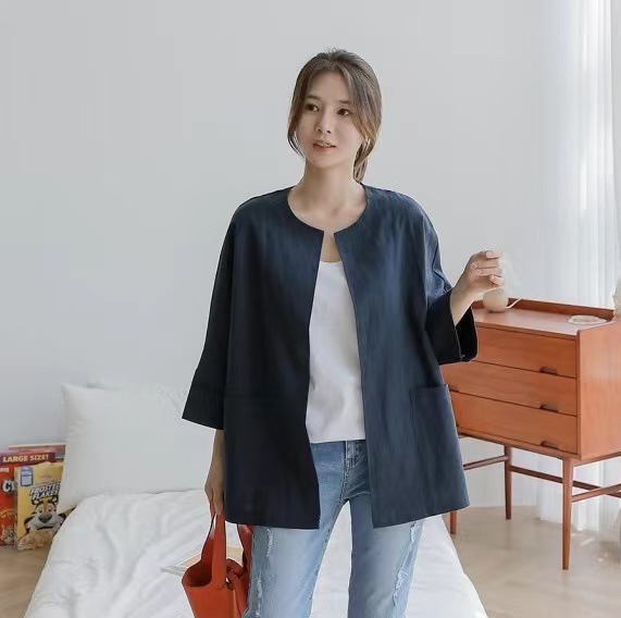 氣質優雅簡約寬松舒適七分袖薄款短外套-HaloBless