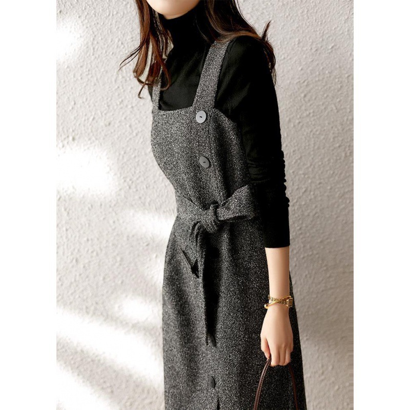 日系寬鬆顯瘦洋氣復古色織斜紋氣質百搭毛呢背心連身裙-HaloBless
