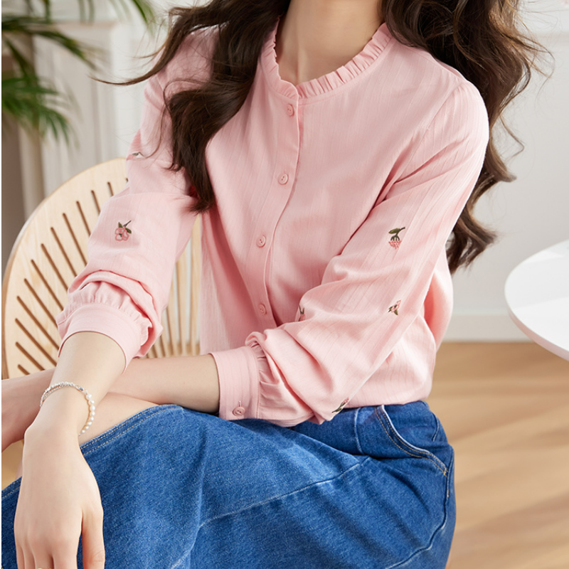 法式木耳邊立領氣質刺繡長袖襯衫-HaloBless