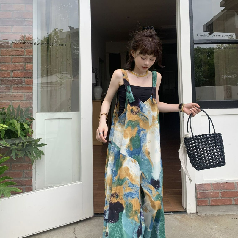 清涼顯白海島藍V領寬鬆闊腿背帶連體褲-HaloBless